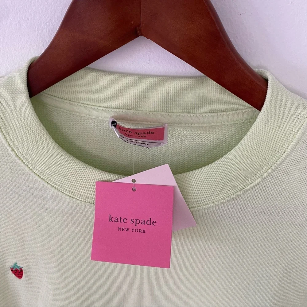 Kate Spade Embroidered Strawberry Coquette Girl Loose Relaxed fit crew neck xs
